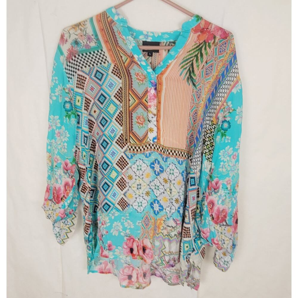 Shana blue floral patchwork long sleeve top Size Large Boho Tropical Retro